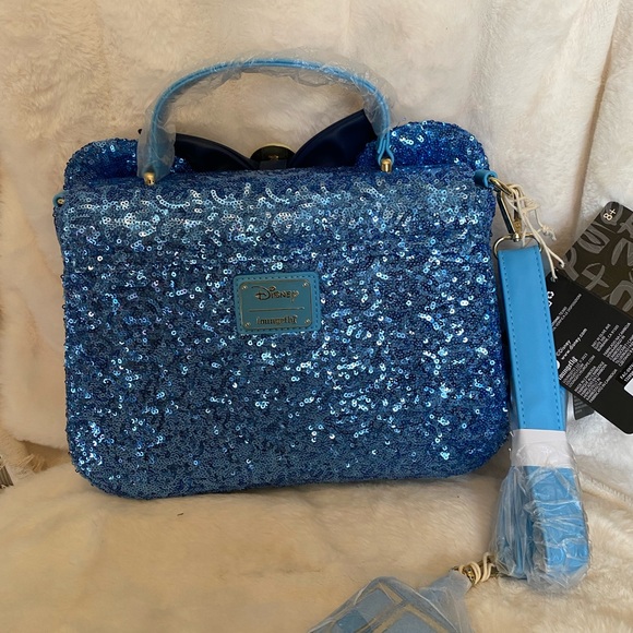 Loungefly happy Hanukkah from Minnie! - Picture 7 of 11